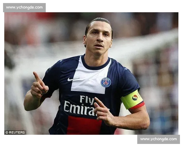 伊布与巴蒂的巅峰对决 谁才是最强前锋的终极之战