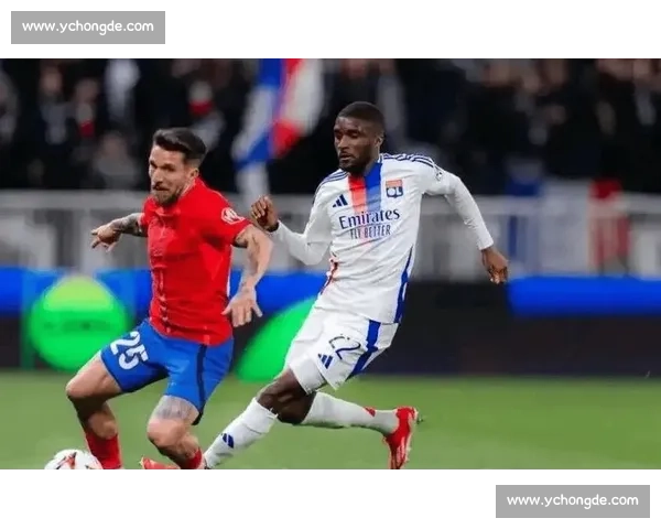 马赛对决里昂法甲焦点战恩怨再起谁主沉浮夜风云变幻巅峰较量看点
